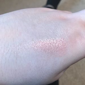 LAQA & CO Blush Highlighter in Preachers Daughter